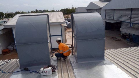 รับเหมาติดตั้งท่อดักส์