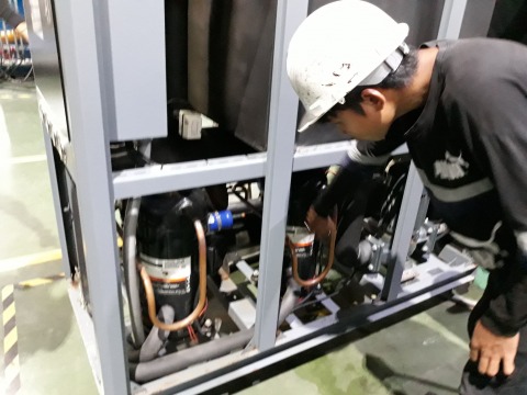 ดูแลระบบทำความเย็นอาคาร