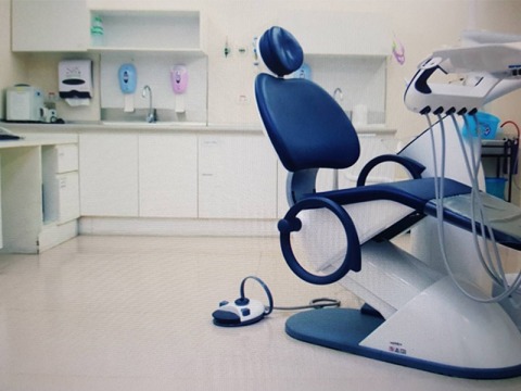 รับเหมาออกแบบและติดตั้งระบบปรับอากาศห้องทันตกรรม